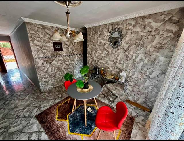 3 BEDROOM HOUSE FOR SALE IN SOSHANGUVE DD